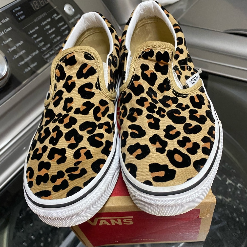 Kids size 3 vans